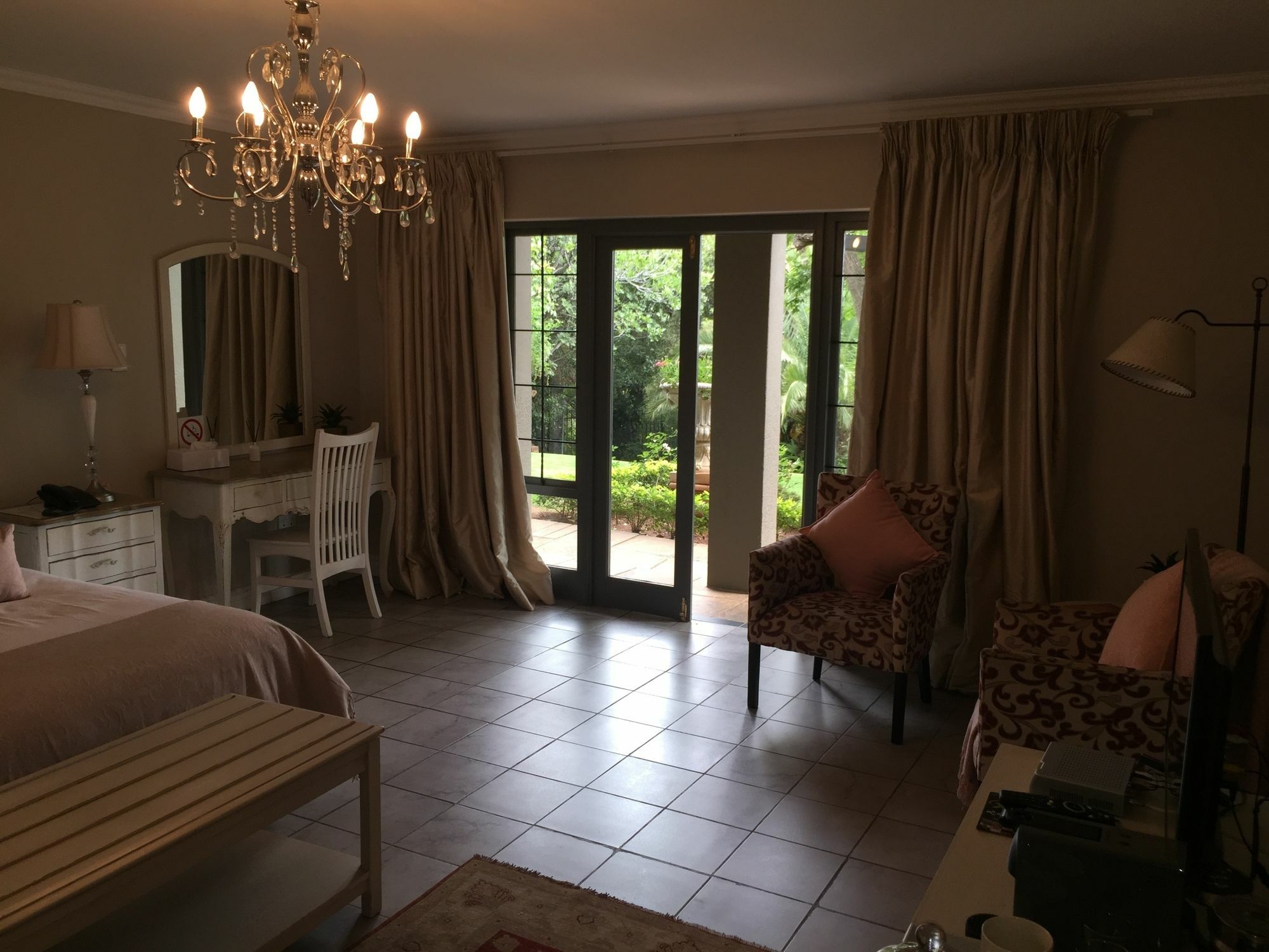 פרטוריה Amoris Guest House-Waterkloof Ridge מראה חיצוני תמונה